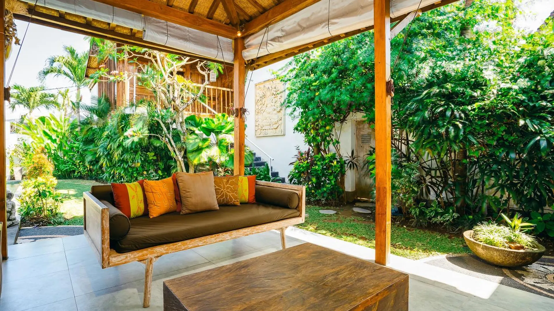 Villa Niri - Beautiful 4Br Teak Joglo Villa In Oberoi Seminyak, A Tranquil Retreat 0*, Seminyak (Bali)